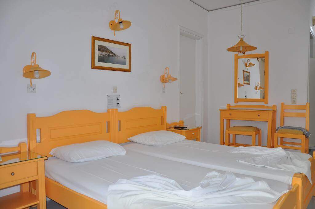 Dass Gelbe Zimmer vonRemezzo Hotel Pythagorion